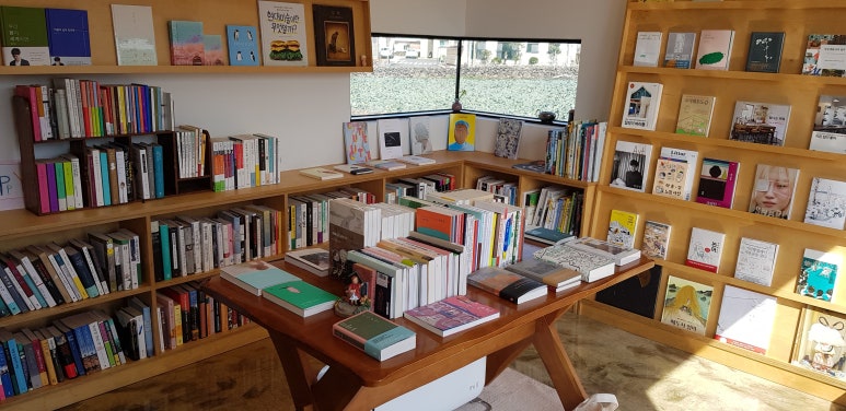 제주도 가정집에서 로컬 크리에이터 홈스커(집에서 라이프스타일 커뮤니티) 모임