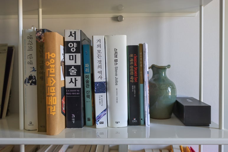 서울 송파구 위례동 다미수(茶美手) 하우스 : 민화와 그릇으로 새로운 삶을 찾아가는 크리에이터의 집