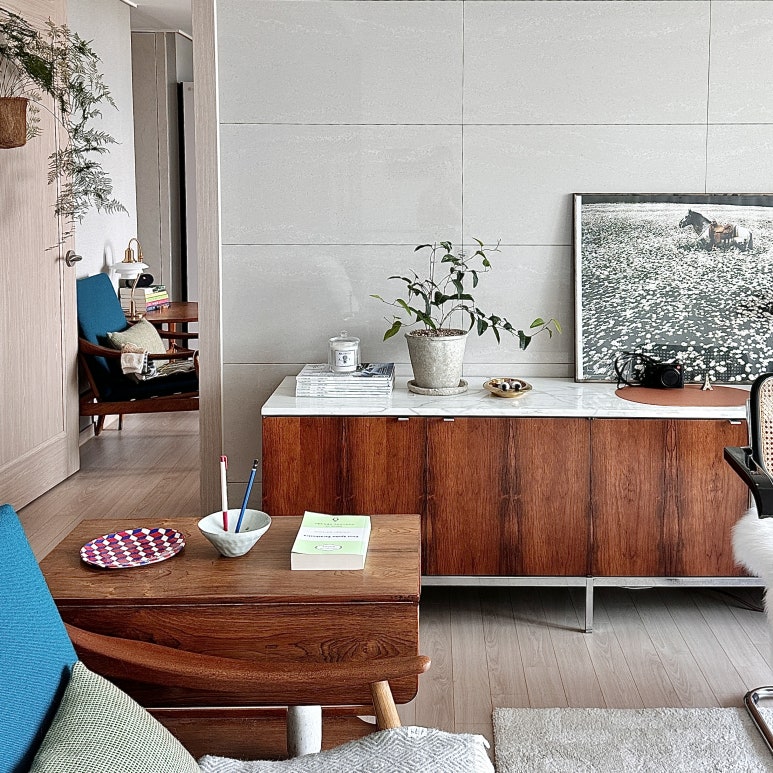 인천 청라 로코 하우스 : 담백한 모던의 가치를 추구하는 크리에이터의 집