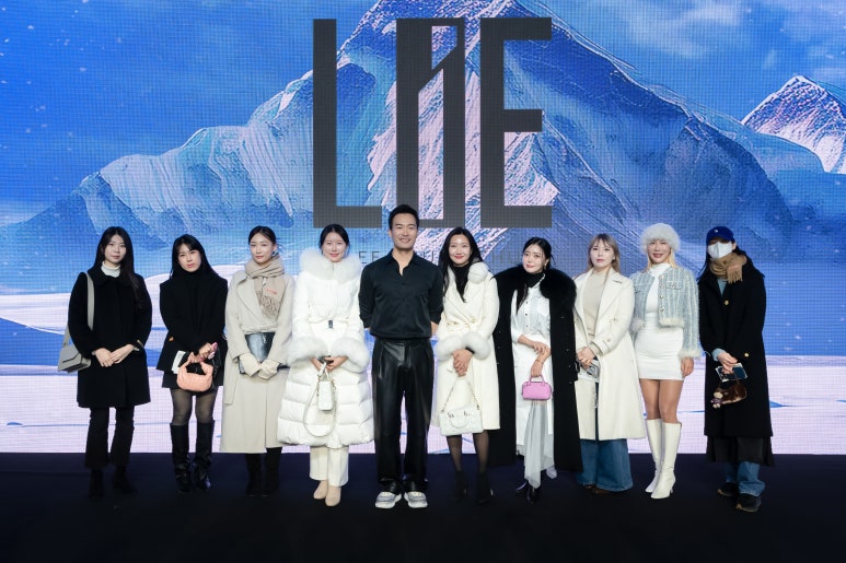 인터스타일 초대의 순간 : 이청청 디자이너 라이컬렉션 25FW 서울패션위크