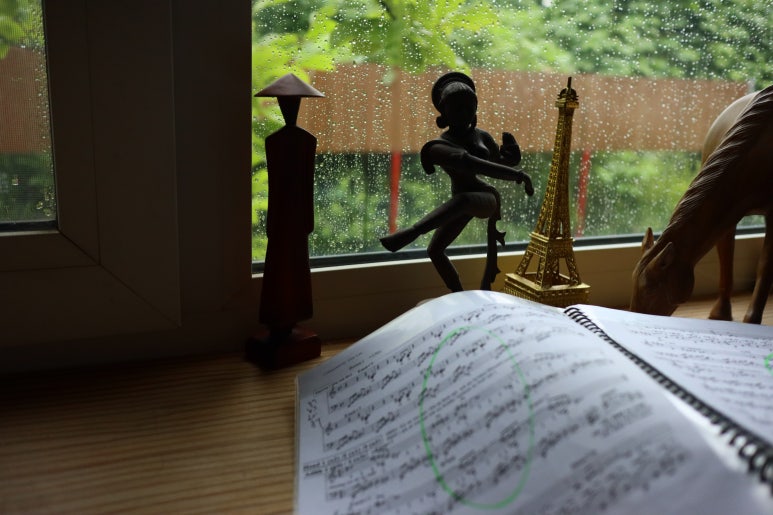 경기도 광주 스톤 워커(Stone walker) 하우스 : 음악으로 사유와 소통을 풀어가는 예술가의 집
