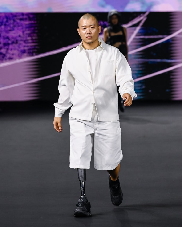 인터스타일 초대의 순간 : 이청청 디자이너 라이컬렉션 26SS 서울패션위크
