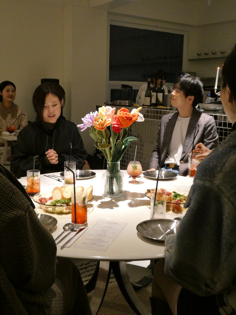 초대의 순간 : 패션 디자이너의 옷을 해석해서 요리로 만드는 패션셰프